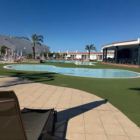 Malibu Park Chill & Sun 阿德耶