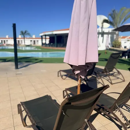 Malibu Park Chill & Sun * 阿德耶
